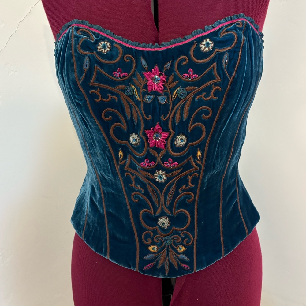Velvet evening bustier bodice Katherine Dianos Guilded age embroidery vintage 6